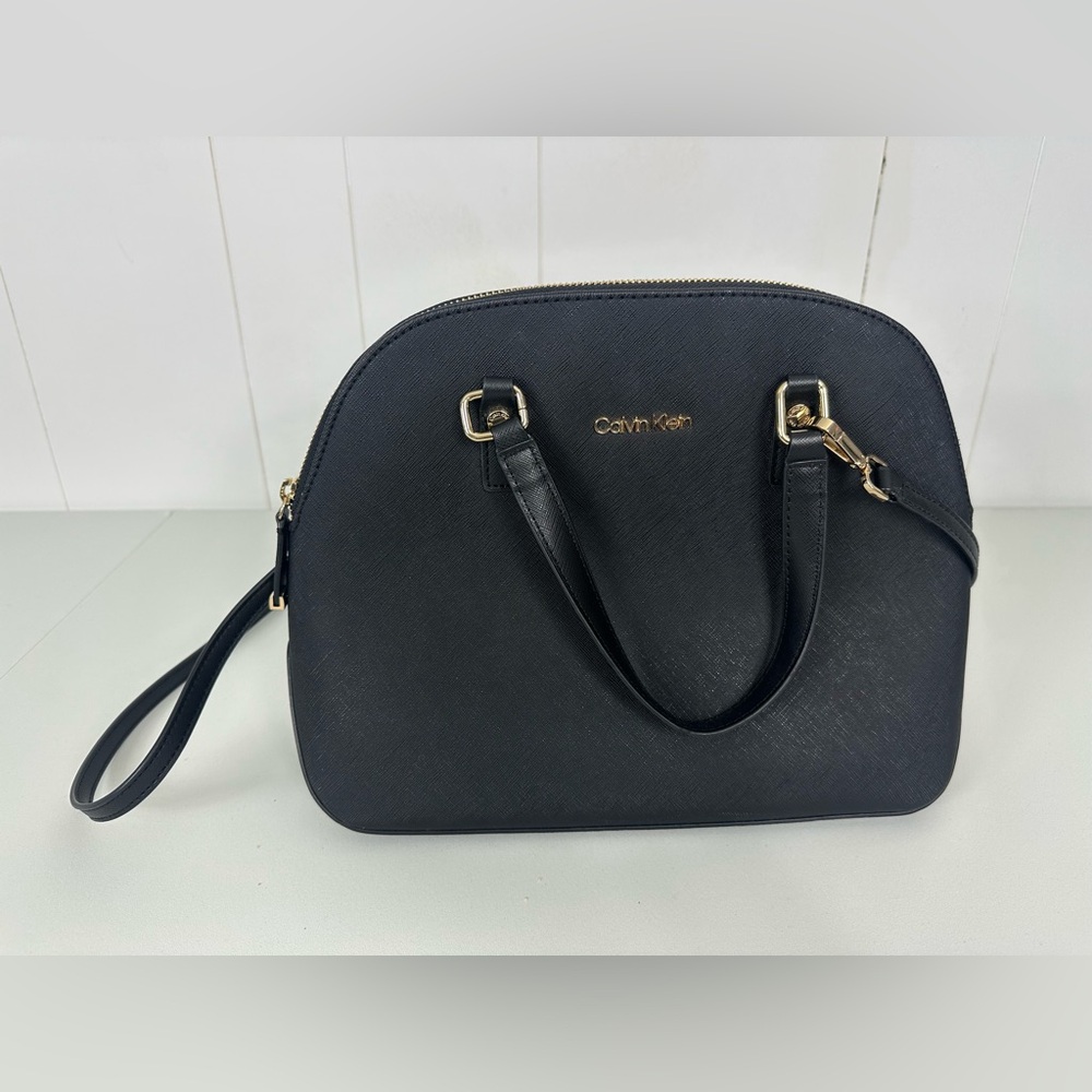 Calvin Klein Black Handbag Shoulder Bag Zipper Purse 12”x9”